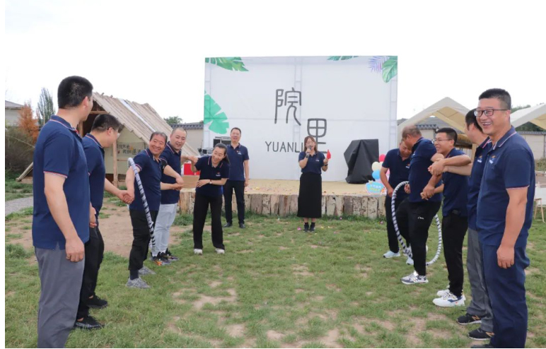 ����ͷ����ҹ�����¼��ڽ���ح2024�����Ž������������֮�ģ��Ŷ�֮��