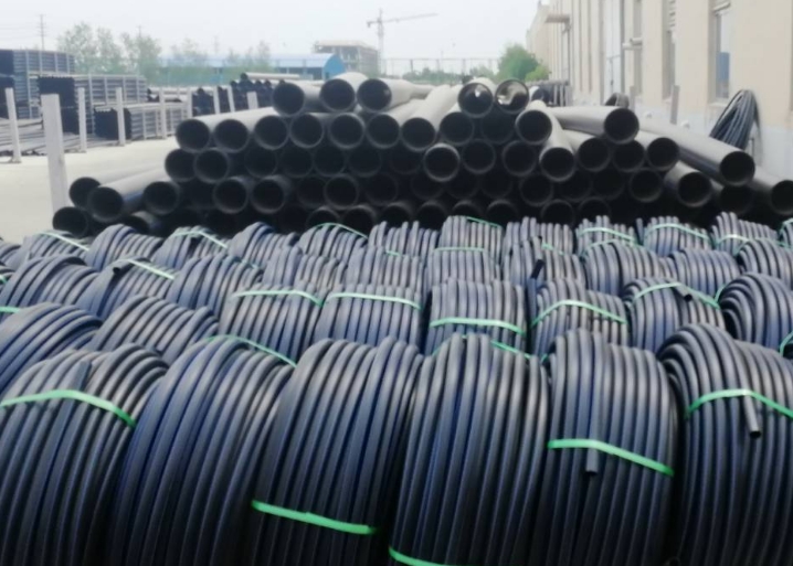 PE��ˮ����ʩ���г����ļ������⼰��ԭ��